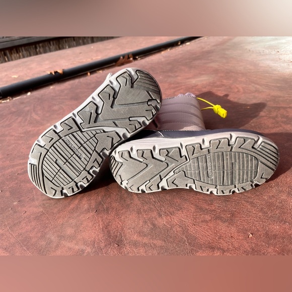 KIDS Lands' End Insulated Boots - Picture 8 of 10